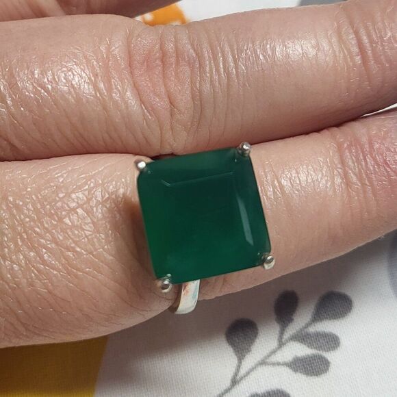 Verde Onyx Sterling Silver Ring - Picture 1 of 6